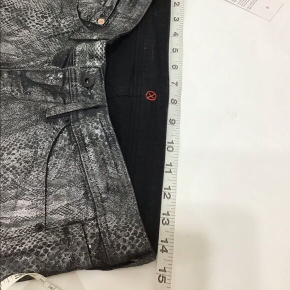 The Sinclair MFGRP Elon Stick Coated Legging Pants - Picture 6 of 8